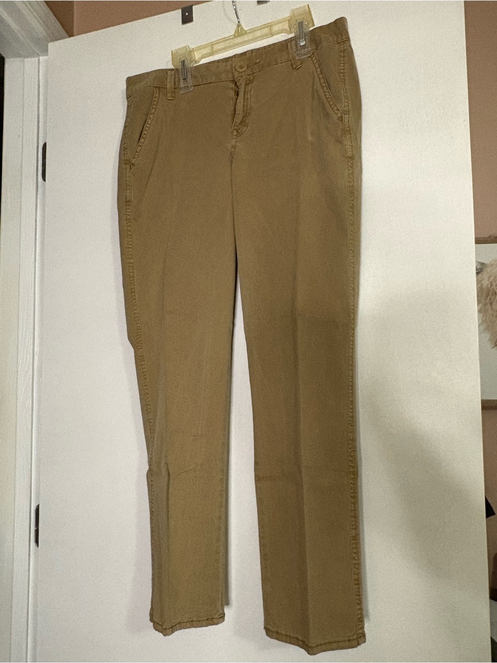 Sonoma Women's Khaki Straight-Leg Capris